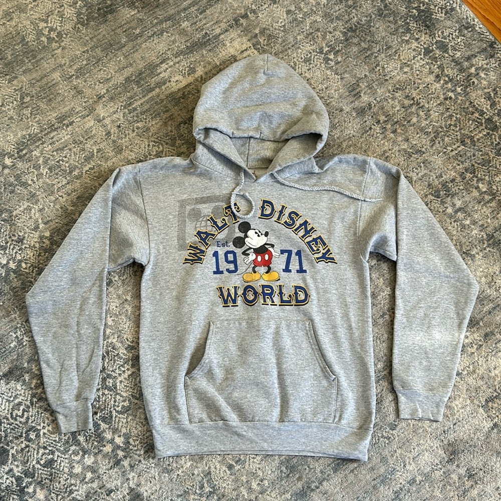 Walt Disney World Sweatshirt